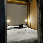 אכסניה Swed Cab Embassy