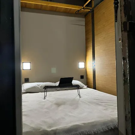 Hostal Swed Cab Embassy