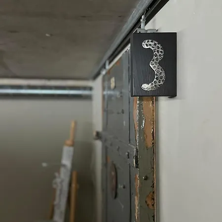 Swed Cab Embassy * Varna