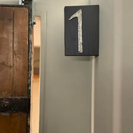 Swed Cab Embassy * Varna