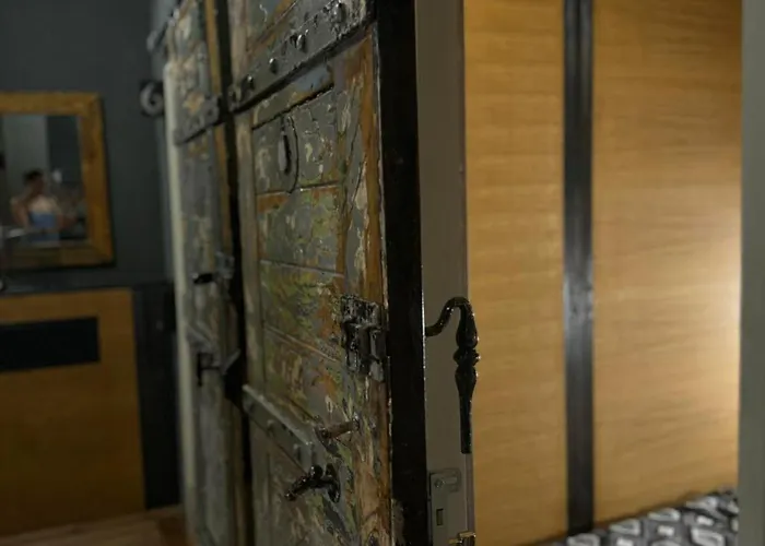 Swed Cab Embassy * 瓦爾納